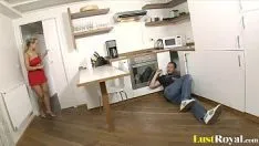 Redare Nefututa de mult ramane gravida cu instalatorul dupa sex brutal