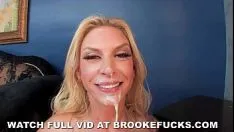 Play He sucks his cock and stays with his cock in his mouth and another fucks her pussy