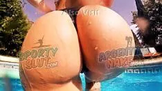 Play She shows off her round and hard ass at the pool