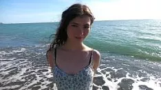 Jouer Fa un provino per diventare un'attrice sexy e lo prende brillantemente perché è brava a farlo