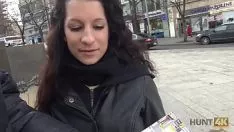 Abspielen Ich suche Männer mit großen Schwänzen, die Geld annehmen, um Beziehungen aufrechtzuerhalten