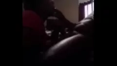 Jouer Big Booty BBW MILF suce et avale une grosse bite noire