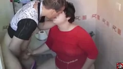 Afspelen Curvy Claudia Marie Ctdx hunkert naar een enorme lul - BBW Creampie Orgy